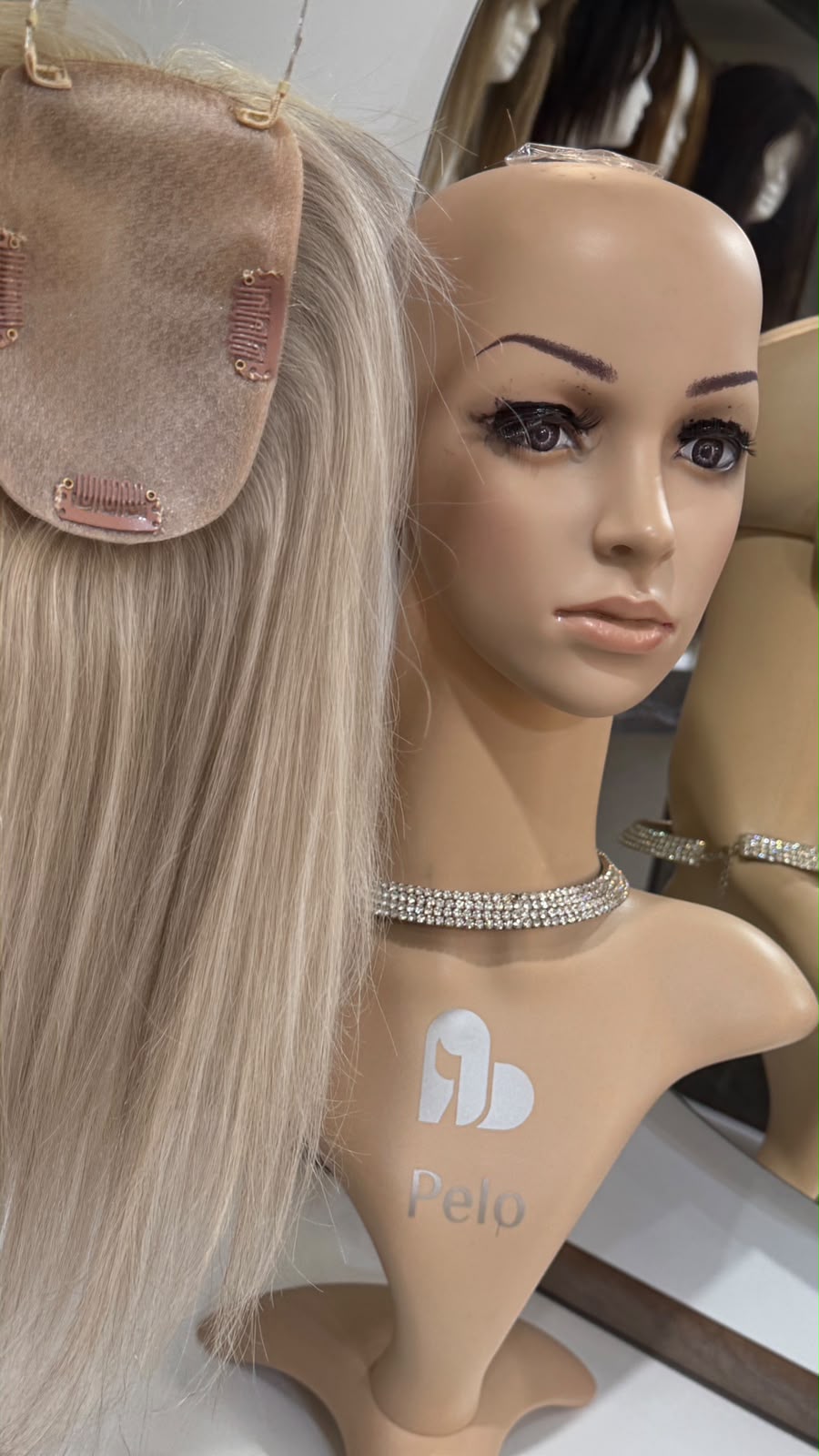 Pelo natural rubio lacio para extensiones